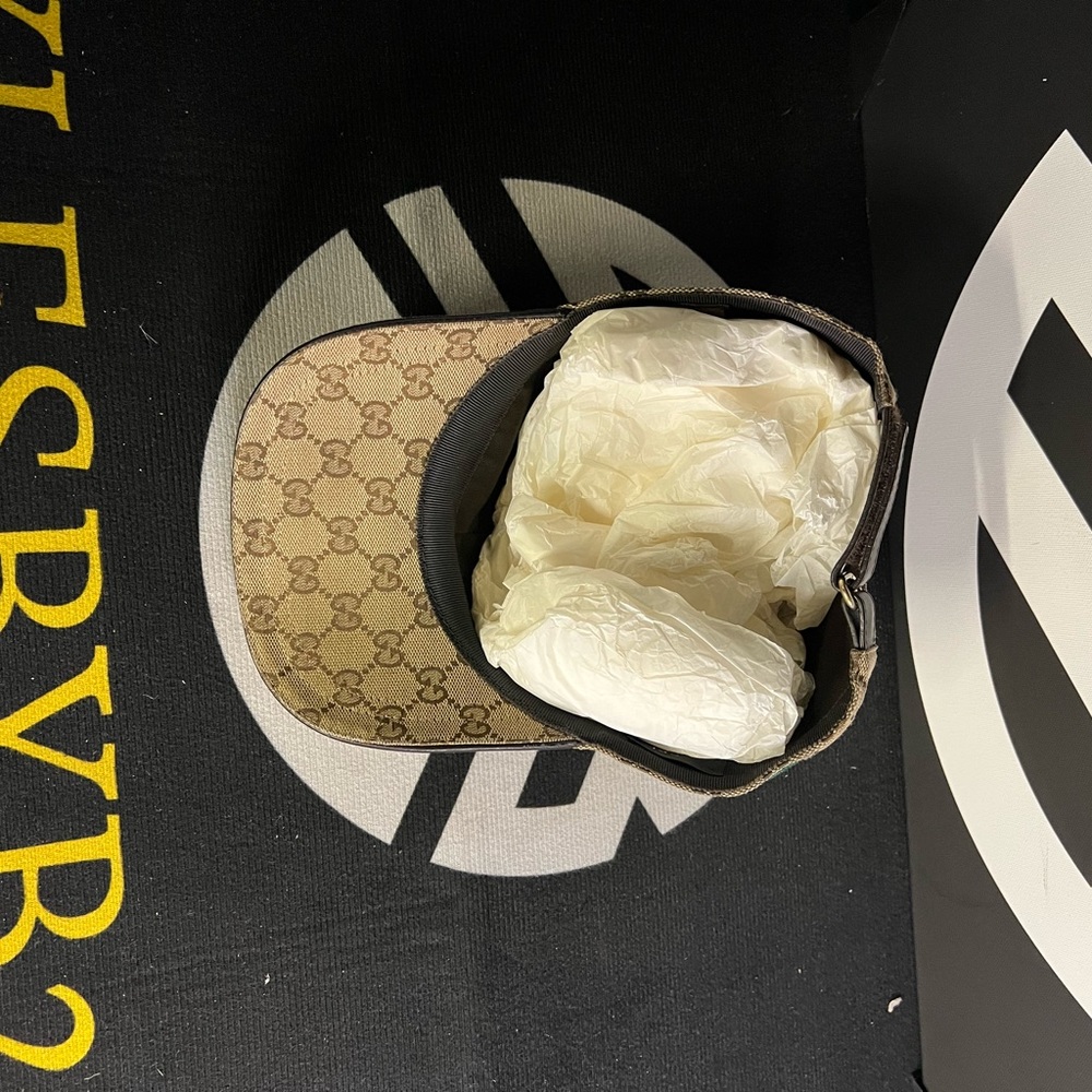 Gucci hat - Picture 6 of 9